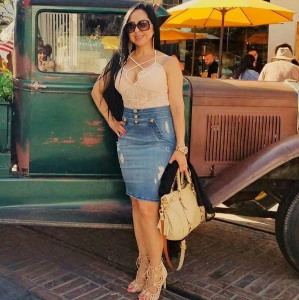 Bebe distressed jean skirt